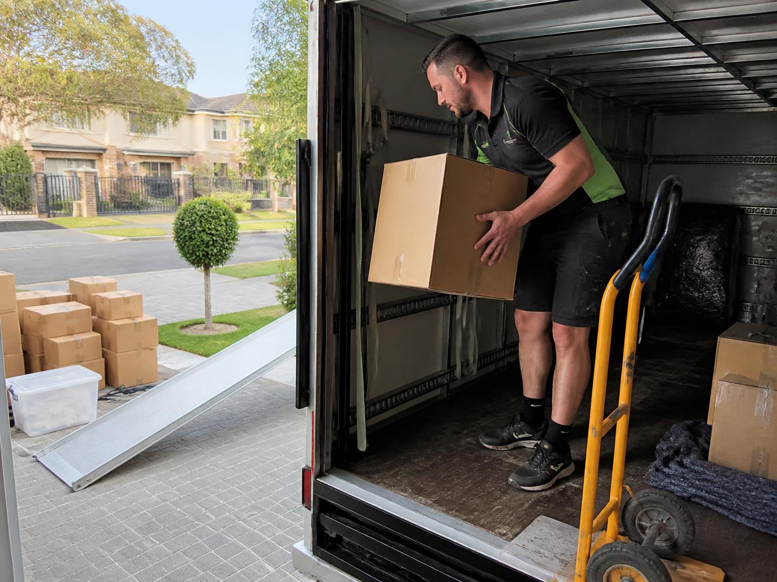 Adelaide to Ballina Removalists in Adelaide, SA