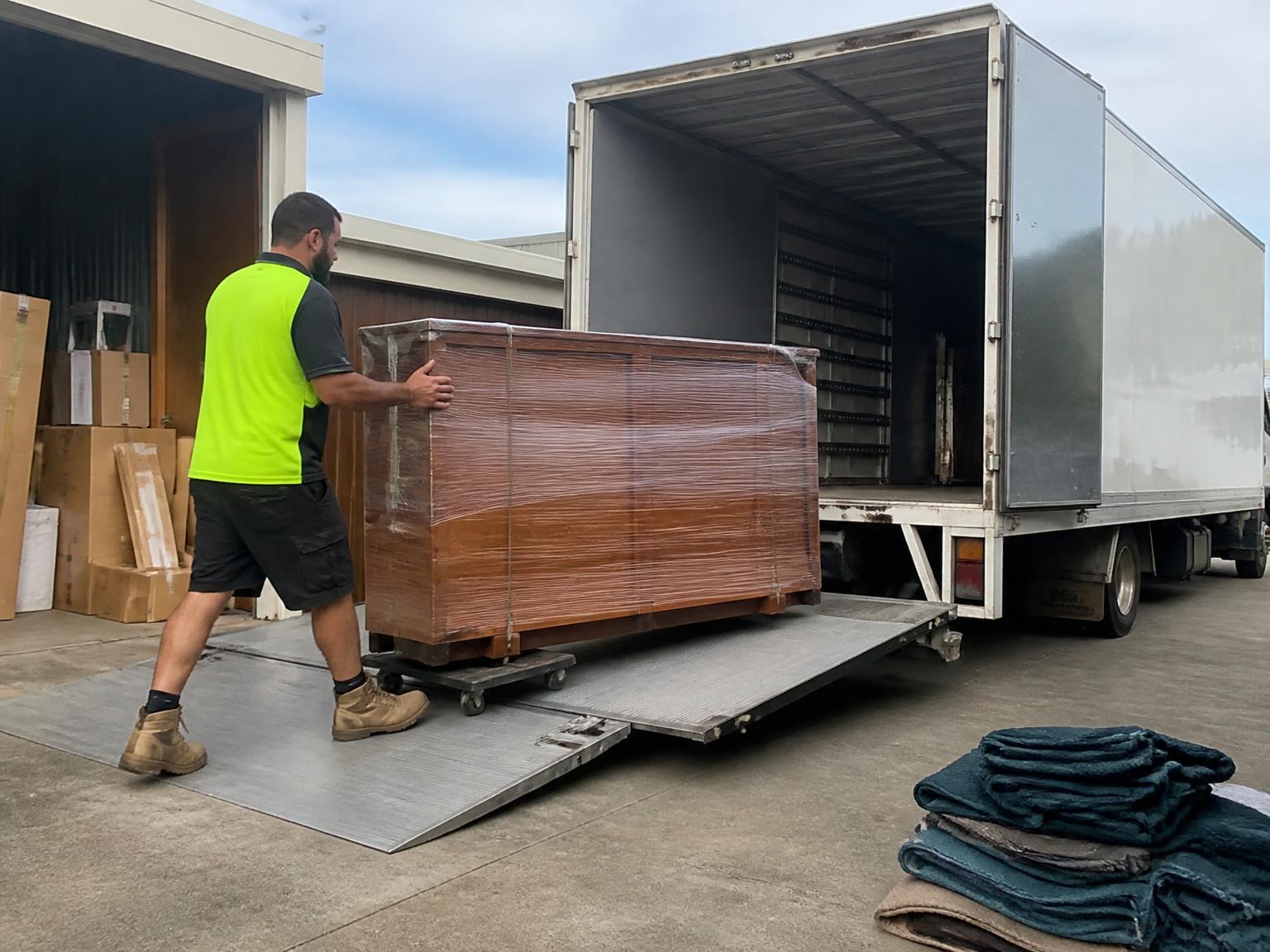 Adelaide to Cairns Removalists in Adelaide, SA