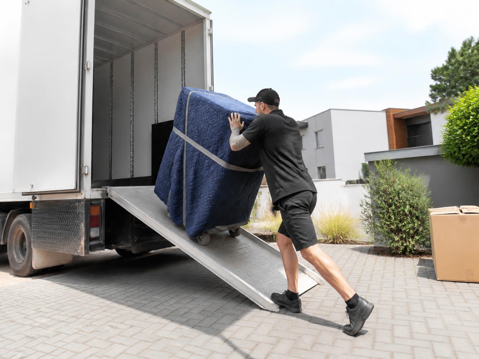 Regional Removalists in Adelaide, SA